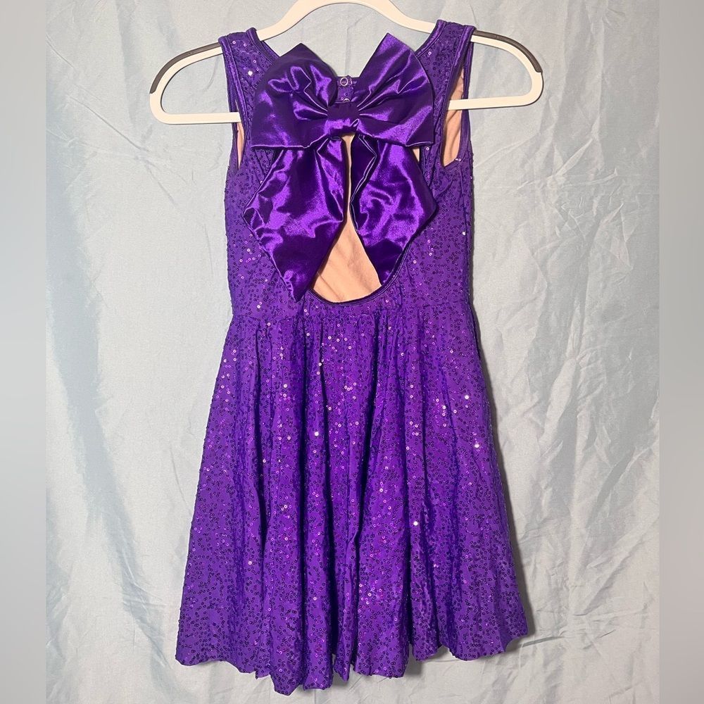 Dance Costume (SA) - Picture 2 of 4